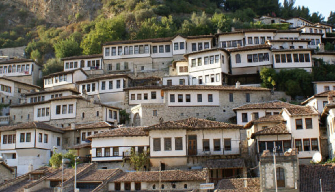 Albanija