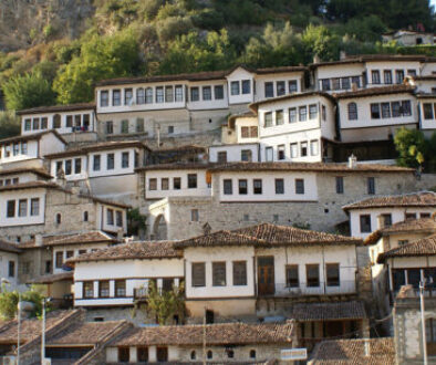 Albanija