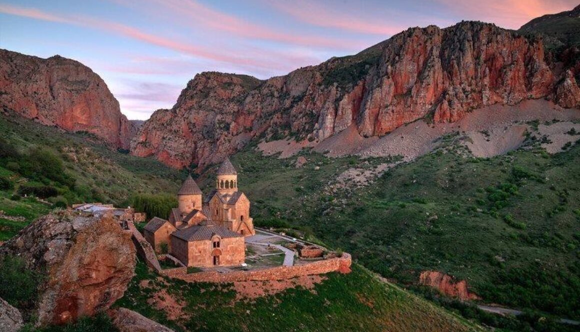 Biseri Armenije